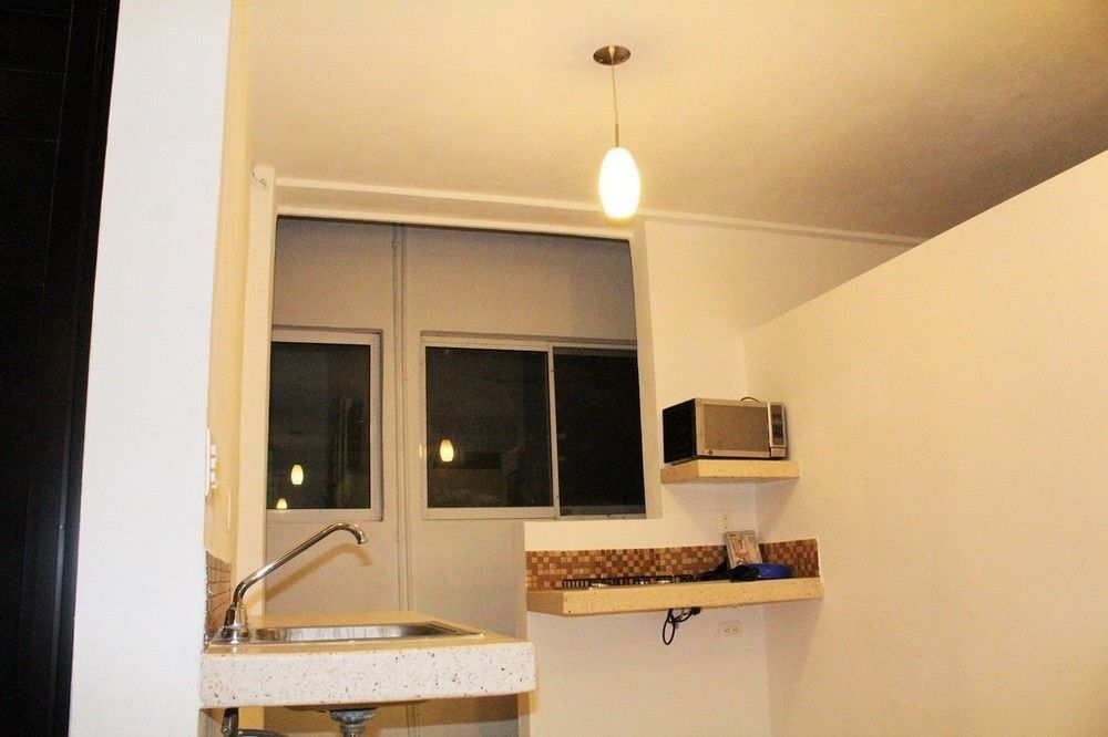 Hostal Gayser วัลลาโดลิด ภายนอก รูปภาพ